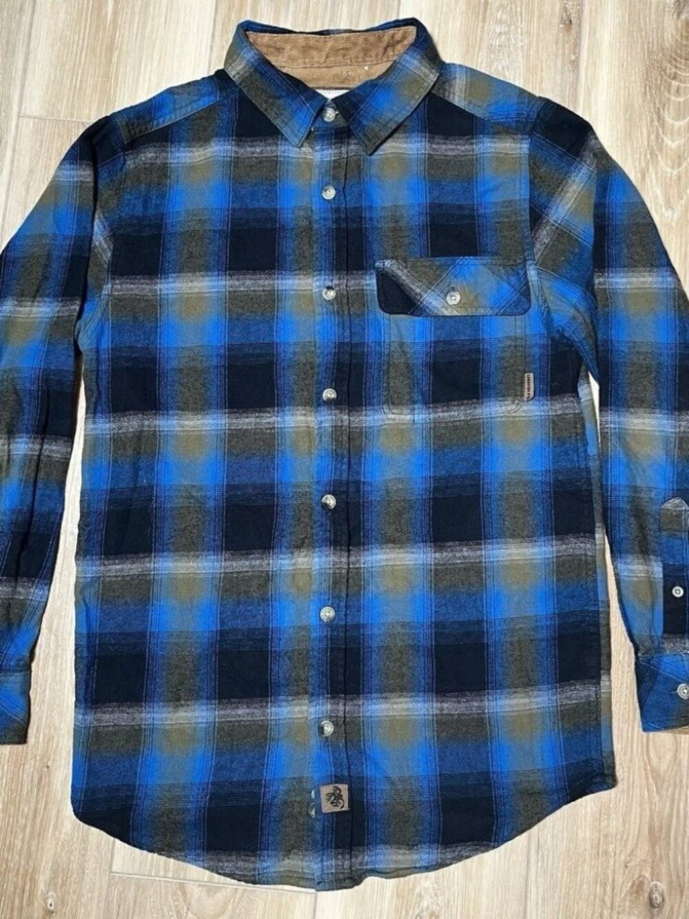 Legendary Whitetails Blue Plaid Flannel Button Up Shirt - Men Size Small